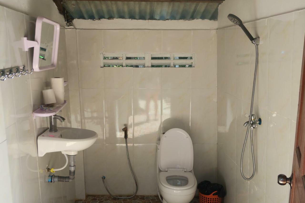 椰子海滩山林小屋 Derm Tkov Village 客房 照片